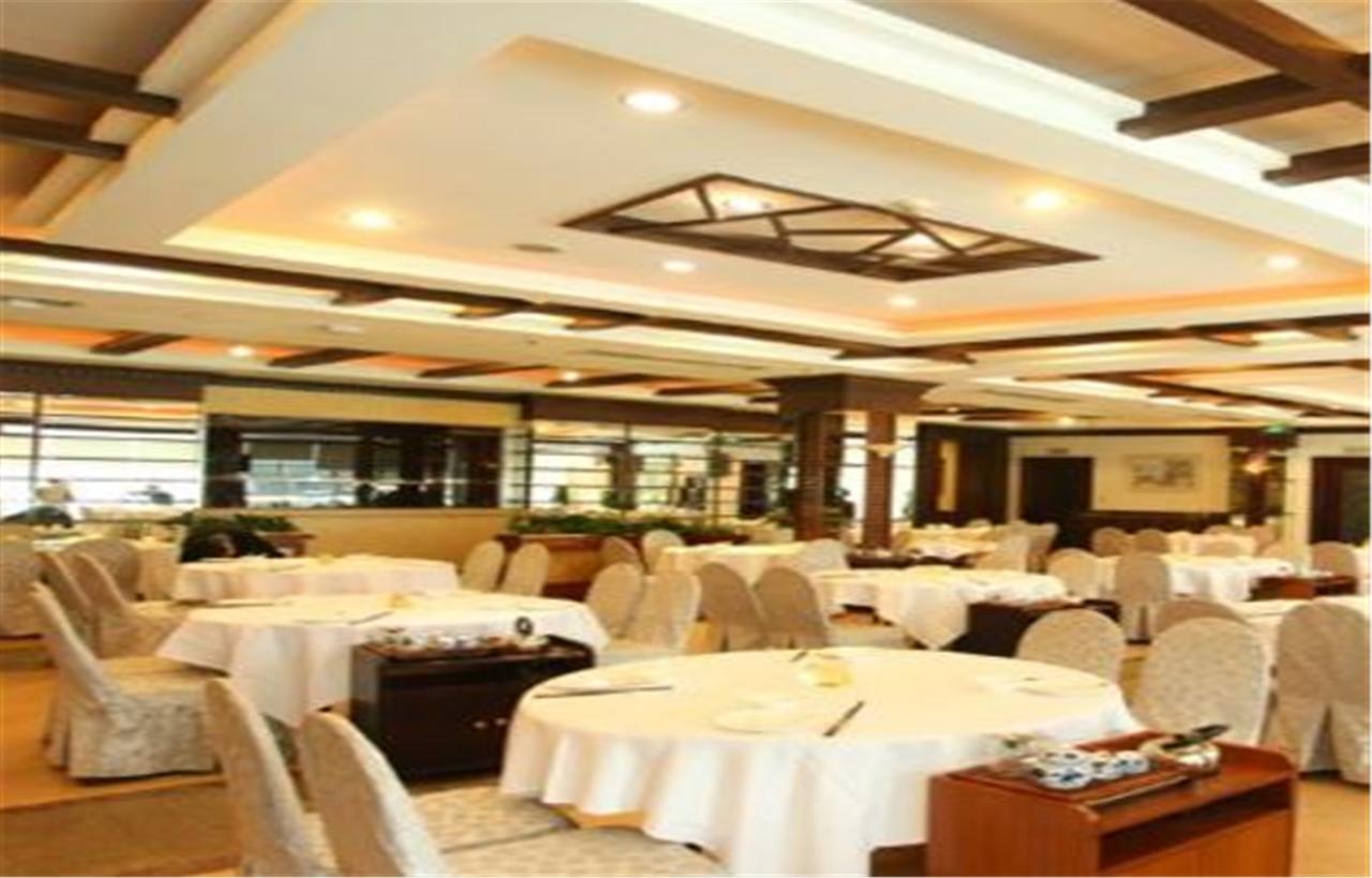 Clifford Golden Lake Hotel Фошань Экстерьер фото